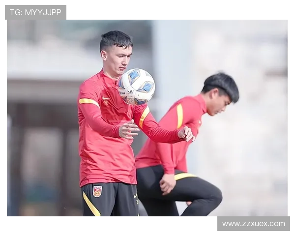 国足新星闪耀亚洲赛场全场独造三球助球队逆转挺进决赛